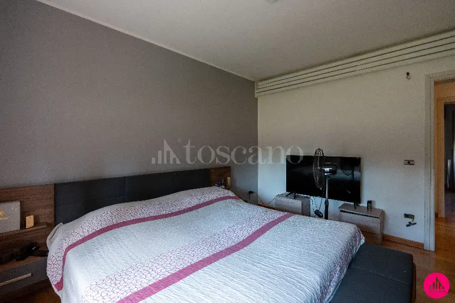 Villa in vendita di 303 mq a €499.000 (rif. 124/2026)
