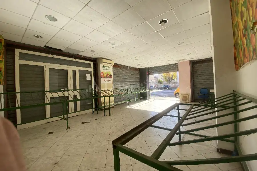 Negozio in vendita di 65 mq a €49.500 (rif. 48/2025)