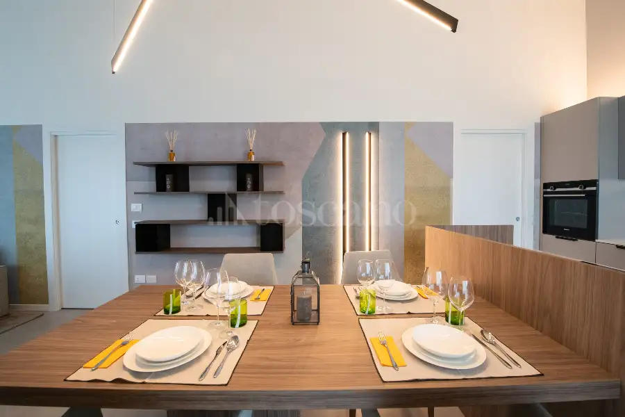 Villa in vendita di 250 mq a €928.000 (rif. 2/2025)