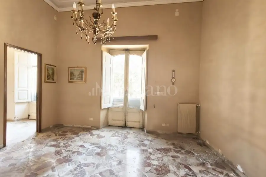 Casa Indipendente in vendita di 416 mq a €298.000 (rif. 174/2026)