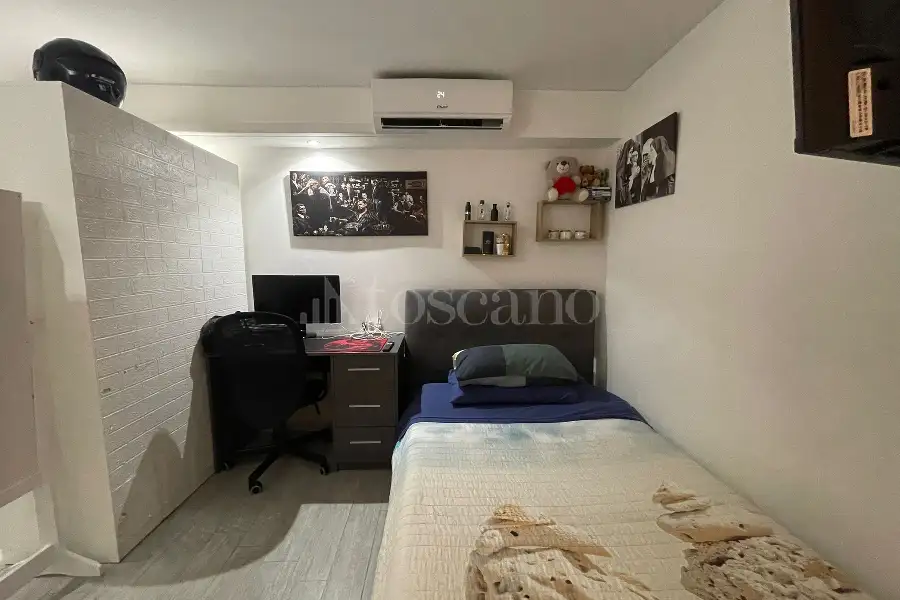 Villa Plurifamiliare in vendita di 170 mq a €430.000 (rif. 43/2026)