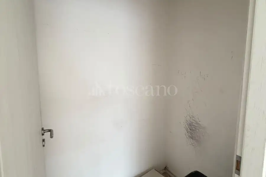 Negozio in affitto di 28 mq a €750 (rif. 41/2026)