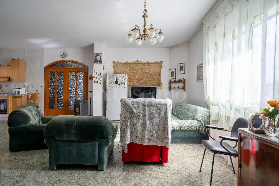 Villa in vendita di 322 mq a €478.000 (rif. 20/2025)