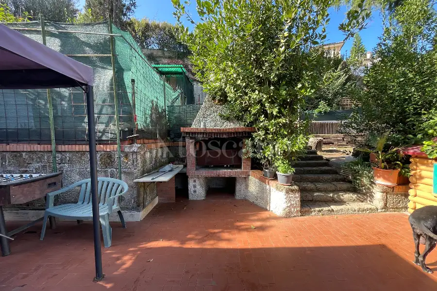 Villa in vendita di 337 mq a €719.000 (rif. 51/2025)