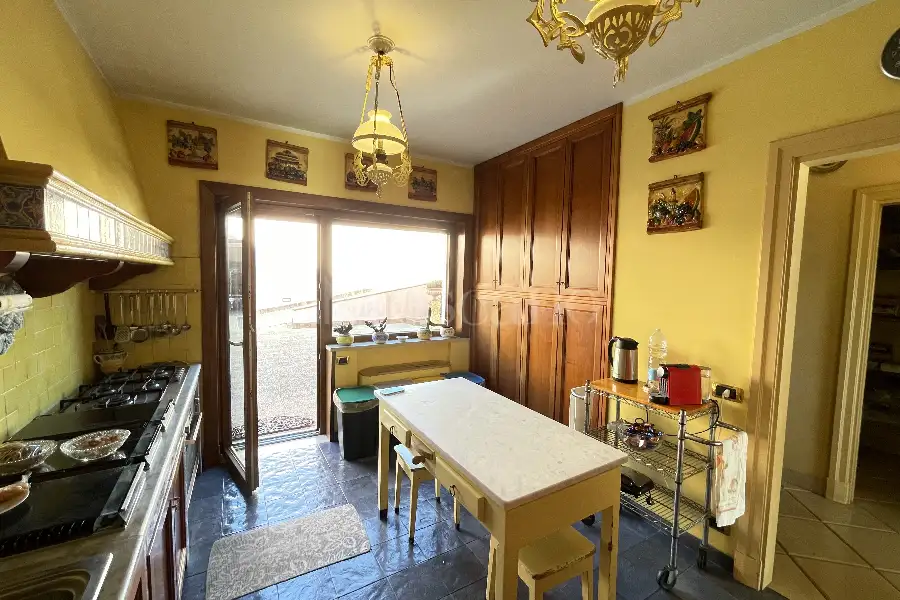 Villa in vendita di 500 mq a €1.500.000 (rif. 45/2025)