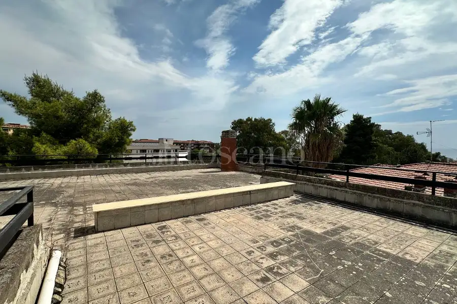 Villa Bifamiliare in vendita di 268 mq a €428.000 (rif. 140/2026)
