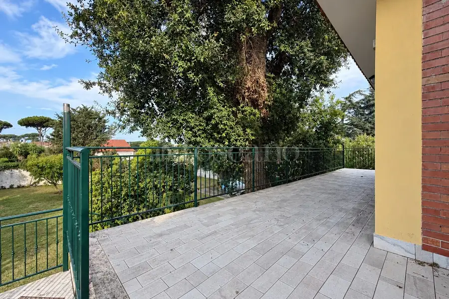 Villa in vendita di 240 mq a €669.000 (rif. 102/2026)