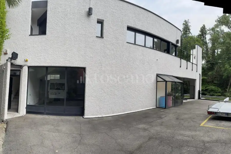 Casa in vendita di 360 mq a €585.000 (rif. 2/2026)