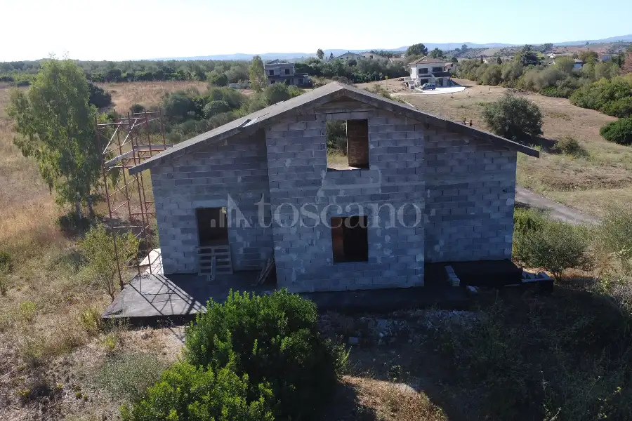 Casa Indipendente in vendita di 230 mq a €179.000 (rif. 199/2026)