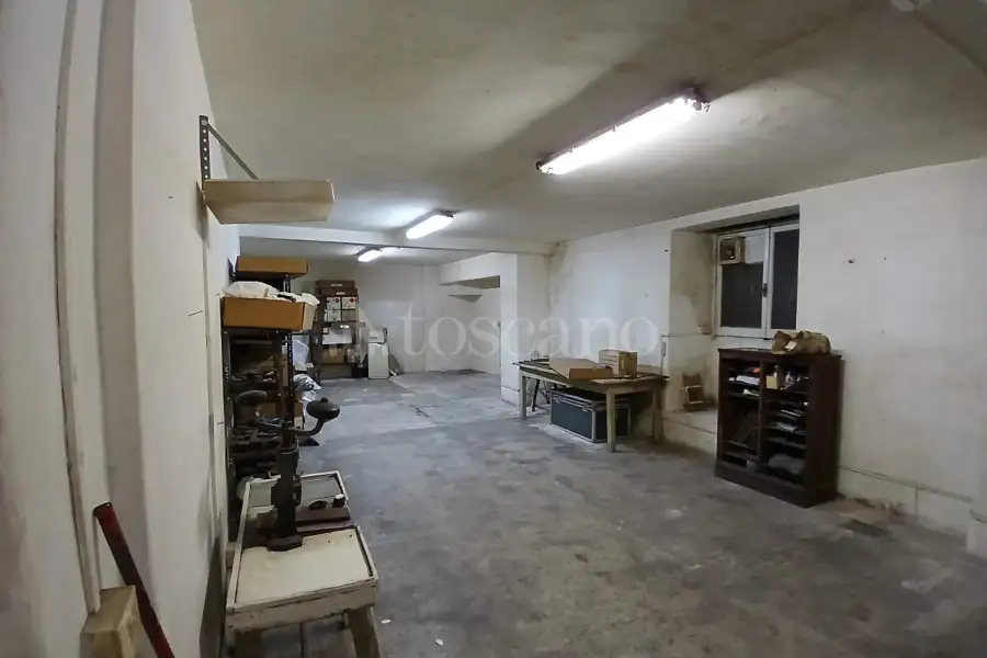 Ufficio in vendita di 175 mq a €240.000 (rif. 26/2025)