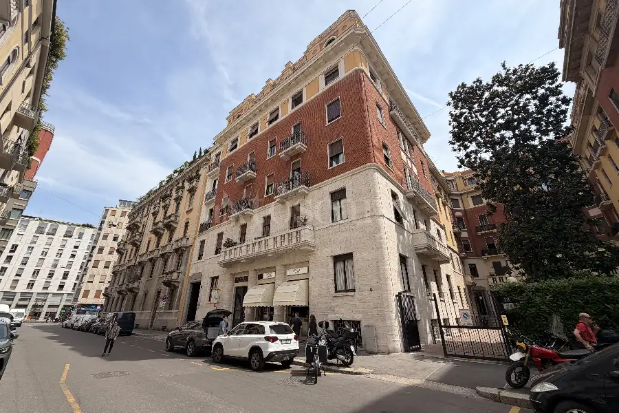 Ufficio in vendita di 150 mq a €750.000 (rif. 50/2026)