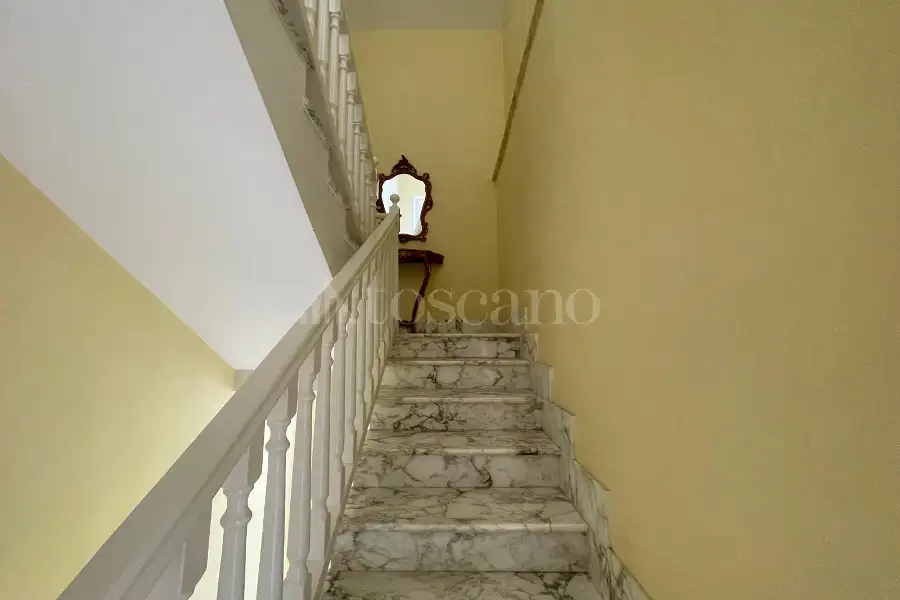Villa in vendita di 322 mq a €175.000 (rif. 39/2026)