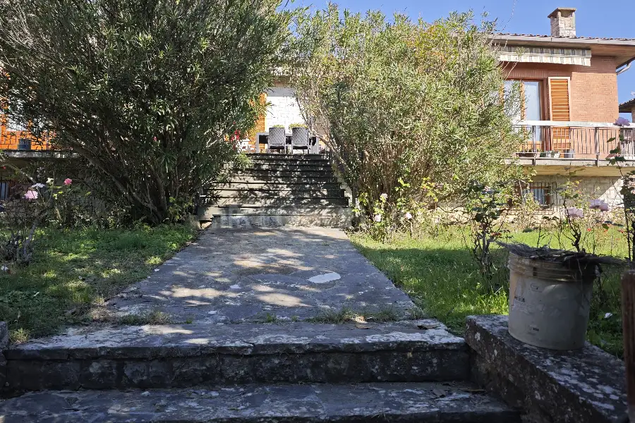 Villa in vendita di 350 mq a €560.000 (rif. 44/2024)