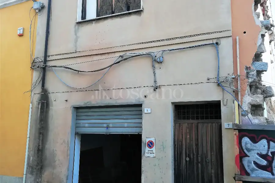 Palazzo in vendita di 280 mq a €310.000 (rif. 14/2023)