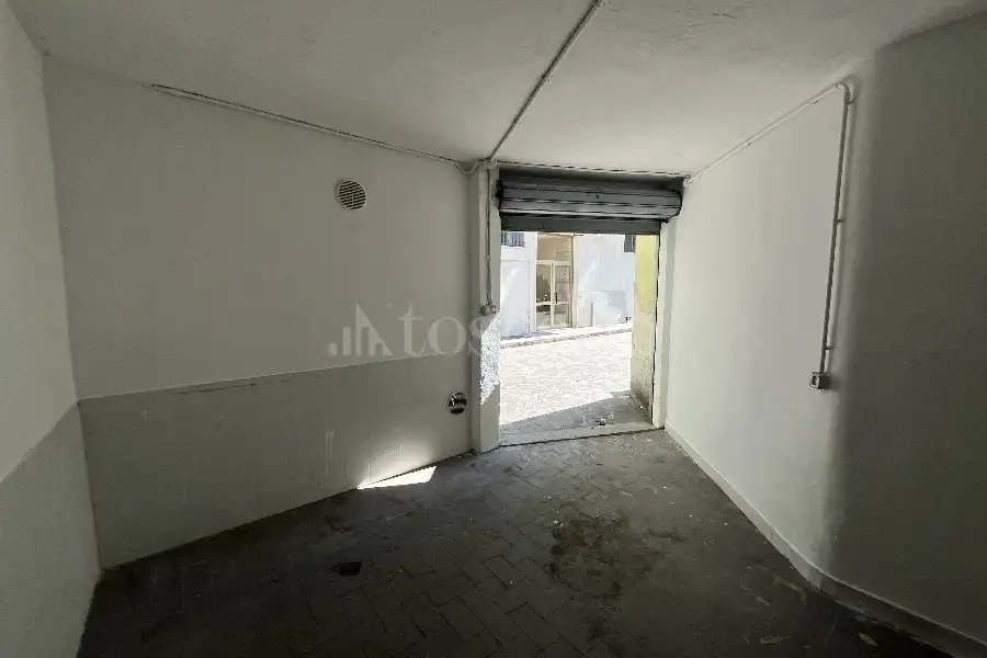 Box in vendita di 12 mq a €17.000 (rif. 6/2026)