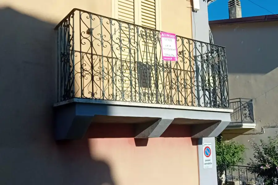 Casa Indipendente in vendita di 222 mq trattativa riservata (rif. 110/2025)