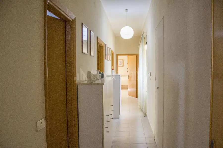 Casa Indipendente in vendita di 212 mq a €210.000 (rif. 15/2026)