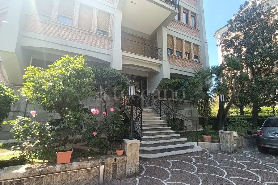 Casa in affitto di 78 mq a €1.100 (rif. 7/2026)