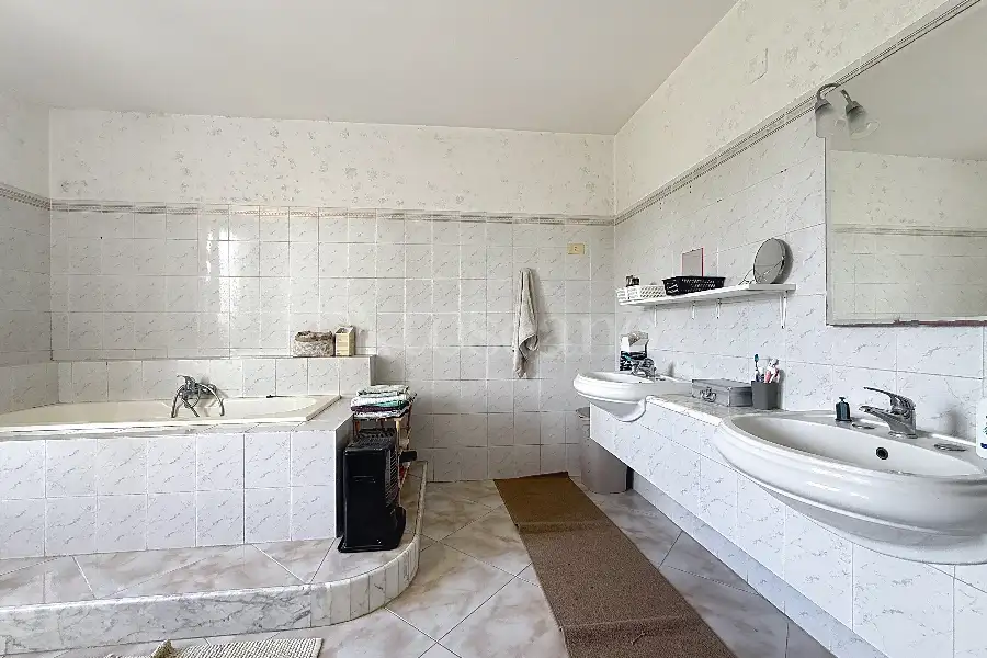 Villa in vendita di 230 mq a €288.000 (rif. 22/2026)