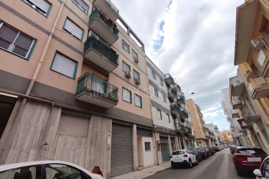 Ufficio in vendita di 272 mq a €340.000 (rif. 24/2026)