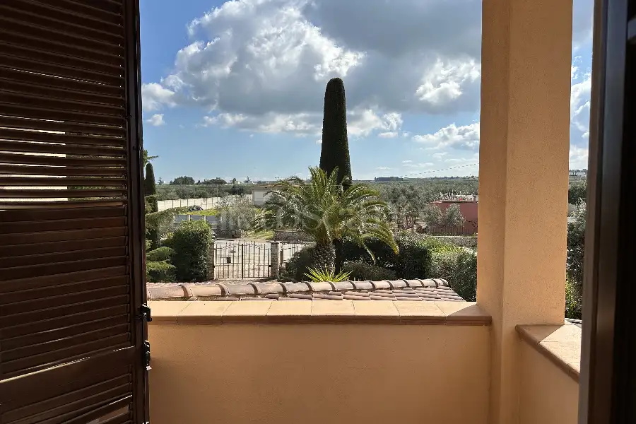 Casale in vendita di 747 mq a €790.000 (rif. 11/2026)