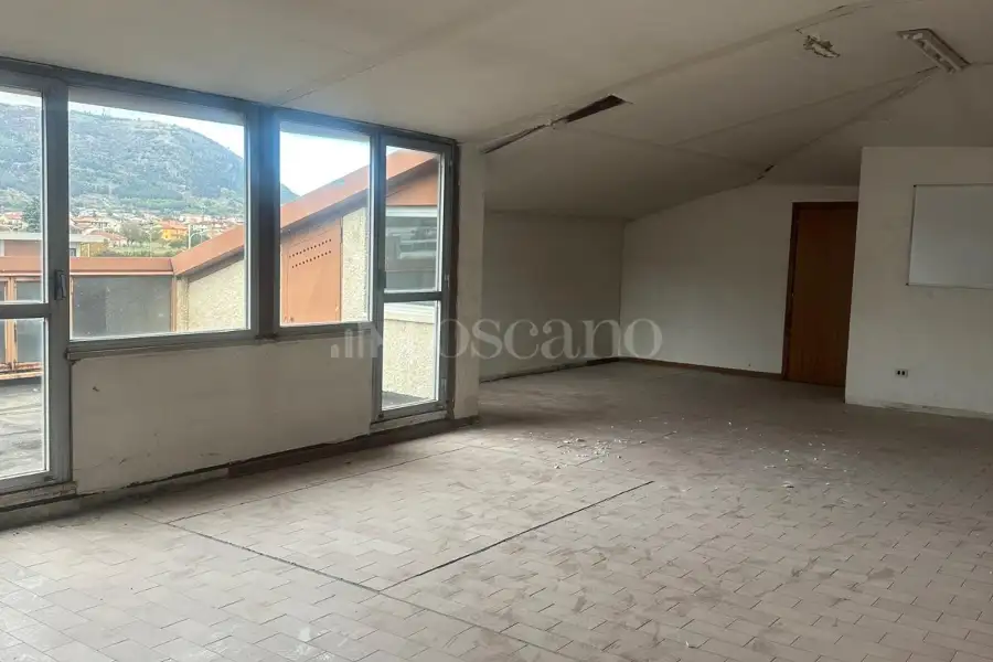 Negozio in affitto di 4.995 mq trattativa riservata (rif. 114/2025)
