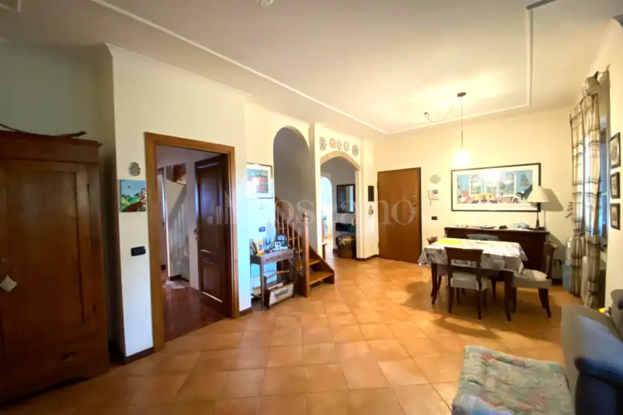 Villa in vendita di 250 mq a €499.000 (rif. 42/2025)