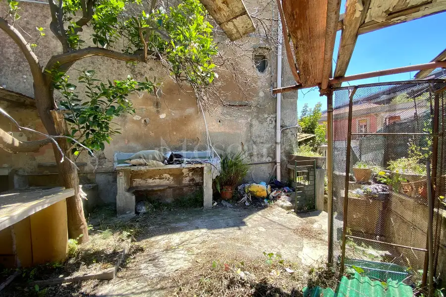 Casa Indipendente in vendita di 192 mq a €87.000 (rif. 44/2023)