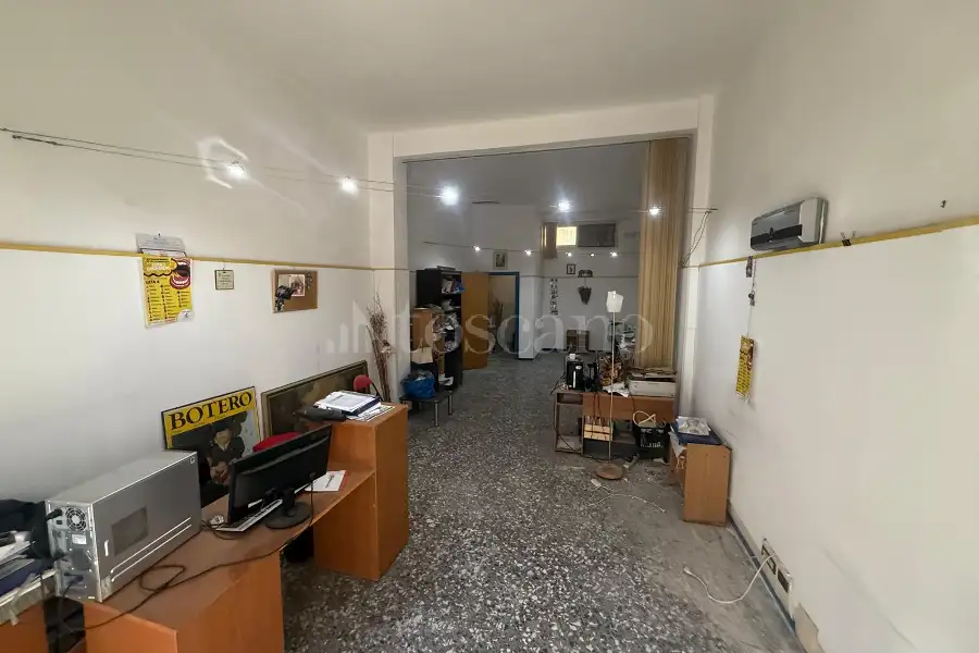 Negozio in vendita di 51 mq a €62.000 (rif. 13/2026)