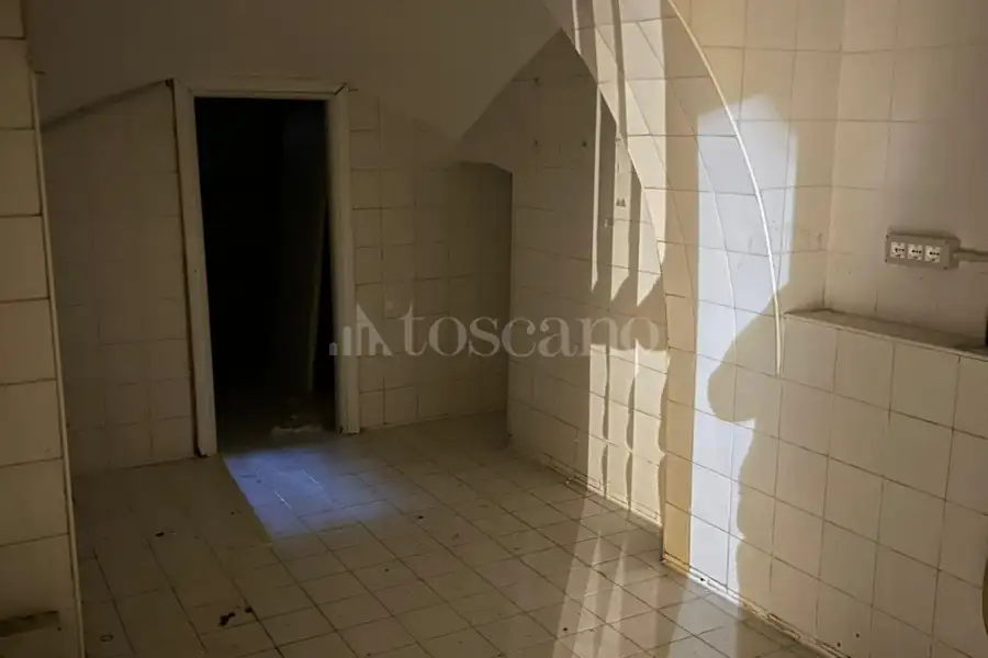 Negozio in vendita di 170 mq a €658.000 (rif. 53/2025)