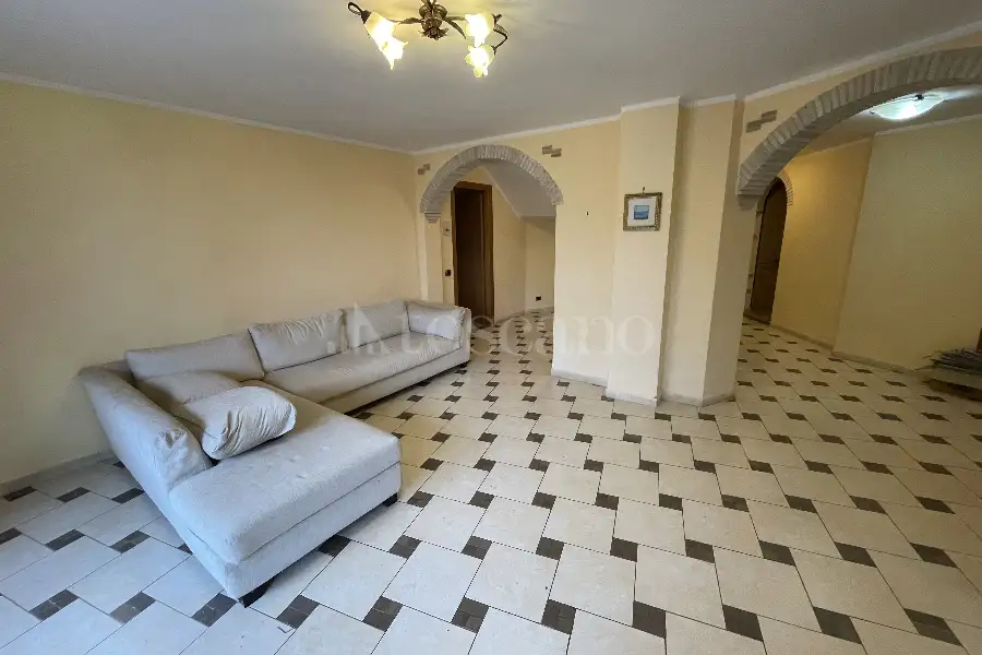 Villa in vendita di 260 mq a €369.000 (rif. 47/2025)