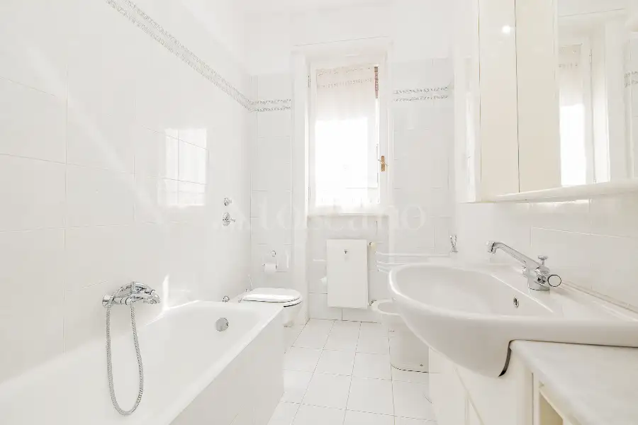 Casa in vendita di 180 mq a €1.395.000 (rif. 32/2026)