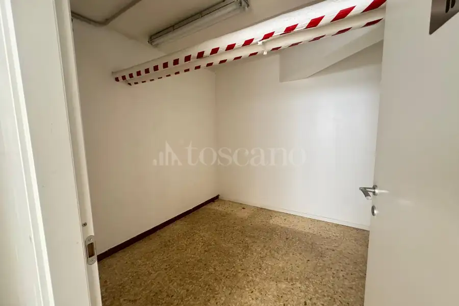 Negozio in affitto di 380 mq a €6.800 (rif. 13/2025)