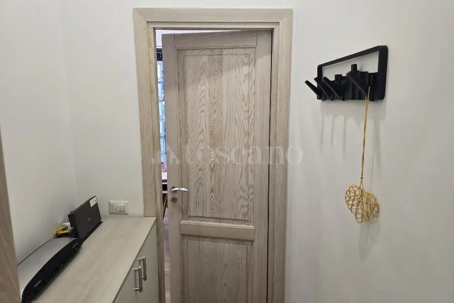 Negozio in affitto di 24 mq a €1.200 (rif. 32/2026)