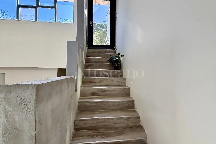 Villino a Schiera in vendita di 240 mq a €560.000 (rif. 8/2026)