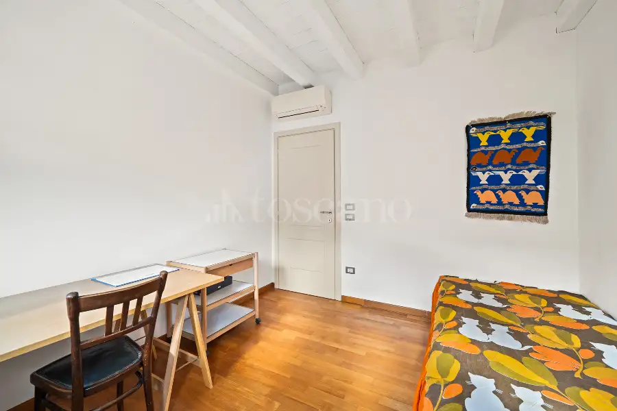 Casa in vendita di 220 mq a €800.000 (rif. 31/2026)