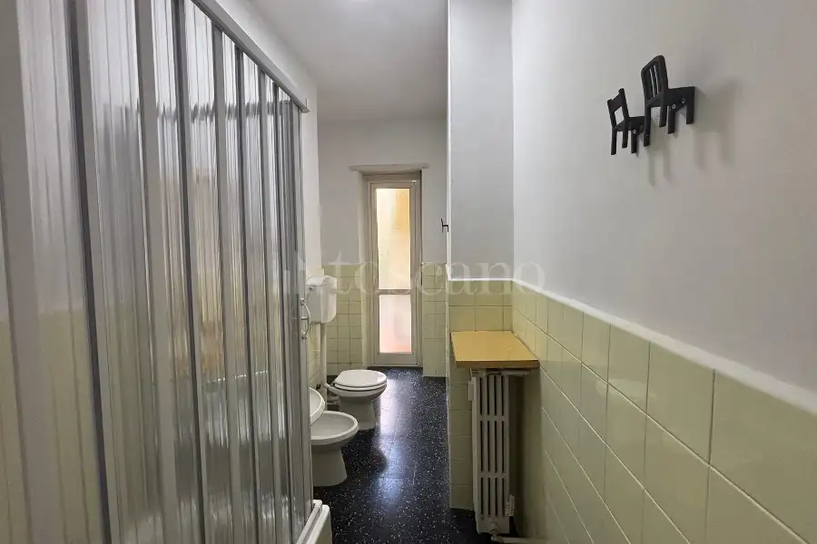 Stanza in affitto di 82 mq a €400 (rif. 38/2026)