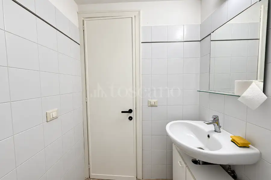 Ufficio in affitto di 90 mq a €1.700 (rif. 63/2026)
