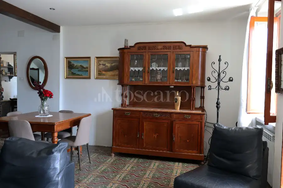 Casa Indipendente in vendita di 162 mq a €750.000 (rif. 14/2026)