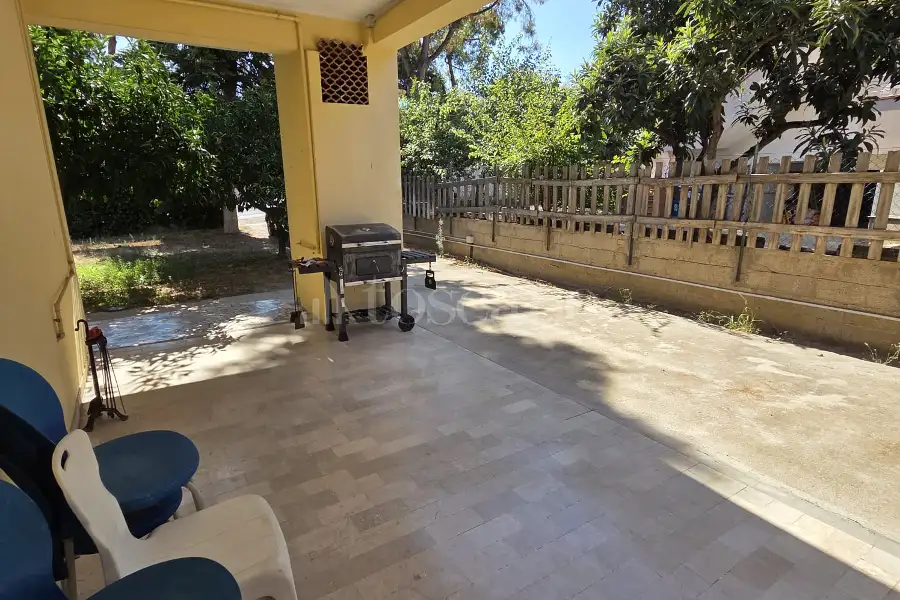 Villa Plurifamiliare in vendita di 575 mq a €580.000 (rif. 33/2026)