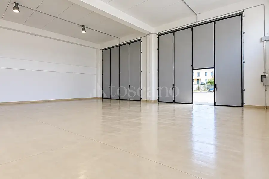 Capannone in vendita di 250 mq a €270.000 (rif. 212/2026)