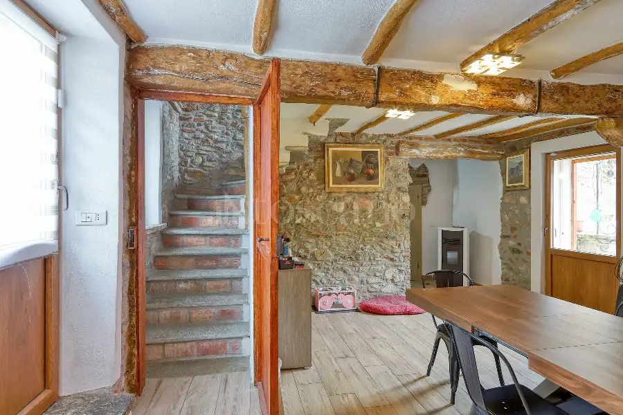 Casa Indipendente in vendita di 170 mq a €265.000 (rif. 163/2026)