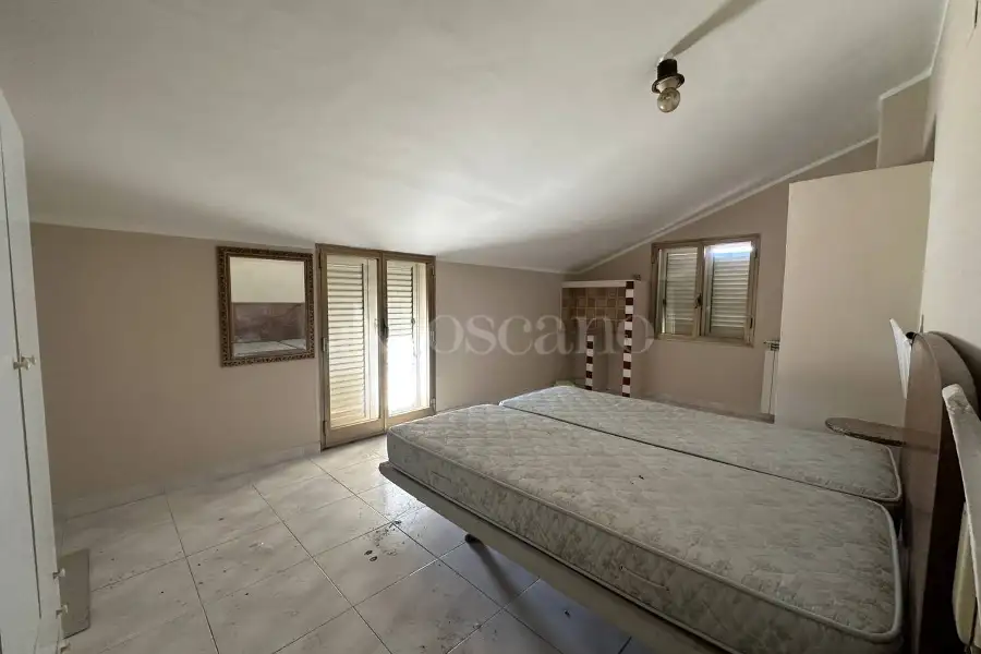 Palazzo in affitto di 500 mq a €5.800 (rif. 216/2025)