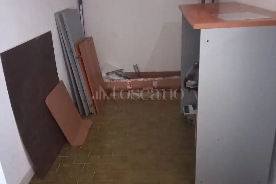 Negozio in vendita di 60 mq a €49.000 (rif. 91/2026)