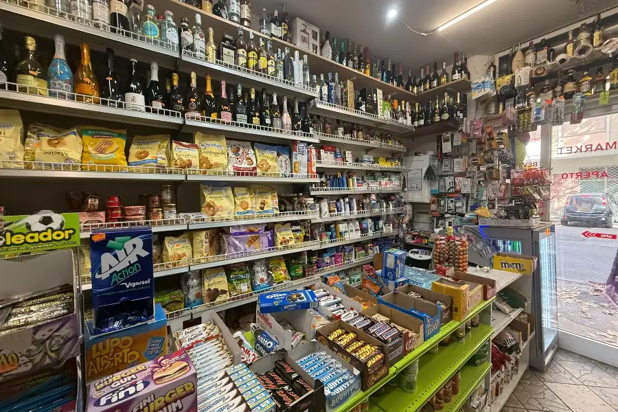 Negozio in vendita di 40 mq a €99.000 (rif. 76/2025)