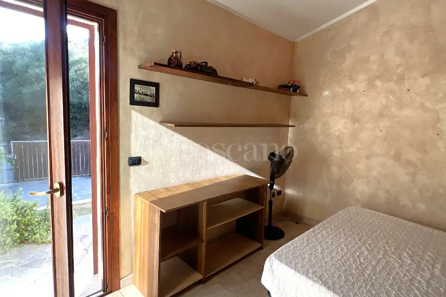 Casa Indipendente in vendita di 200 mq a €770.000 (rif. 37/2026)