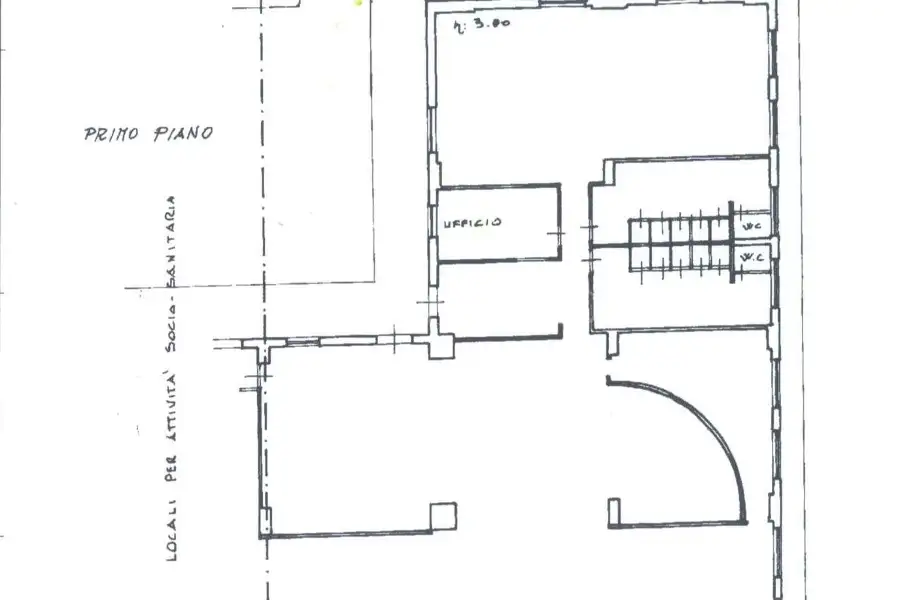 Negozio in affitto di 3.000 mq a €3.500 (rif. 123/2024)