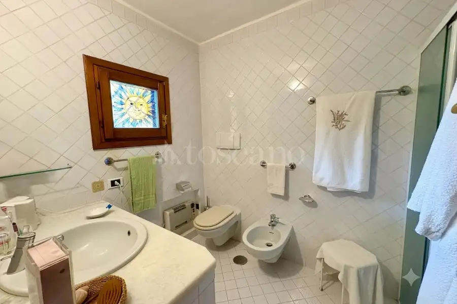 Casa in vendita di 230 mq a €3.500.000 (rif. 17/2026)
