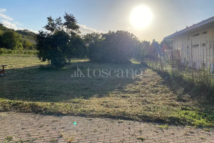 Edificabile Residenziali in vendita di 2.528 mq a €170.000 (rif. 34/2024)
