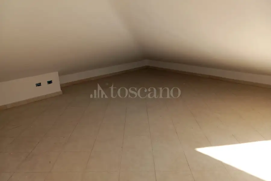 Mansarda in vendita di 70 mq a €75.000 (rif. 3/2026)